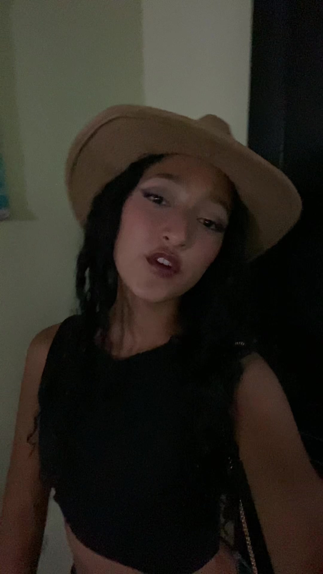 @Adriana Rangel