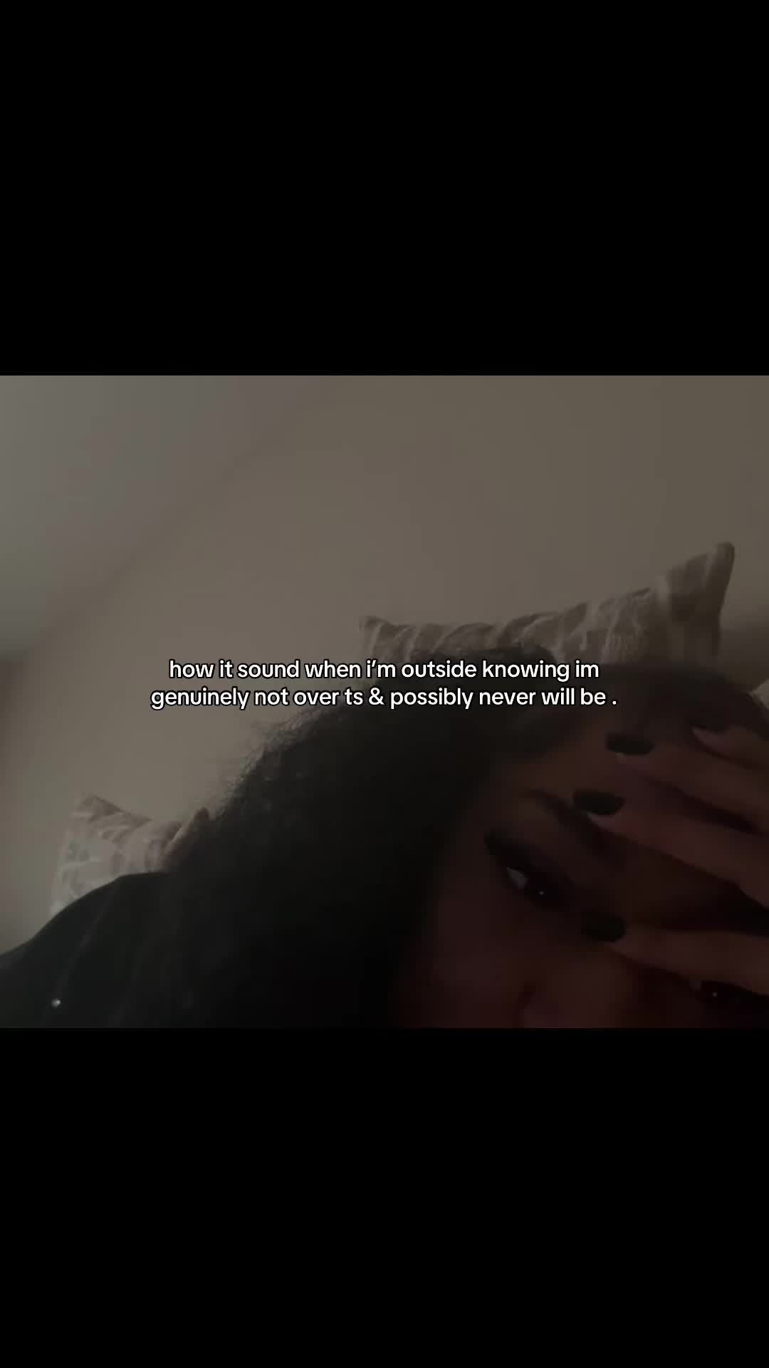 @someweirdrandomgirl