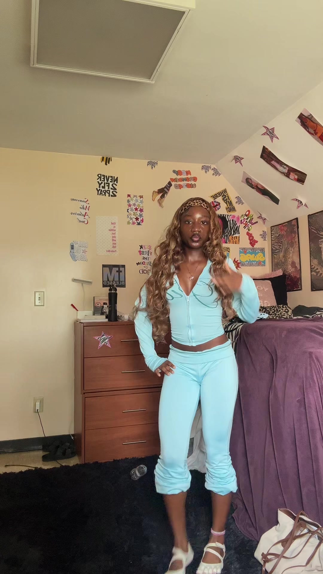 @Clemzyyy🇨🇩