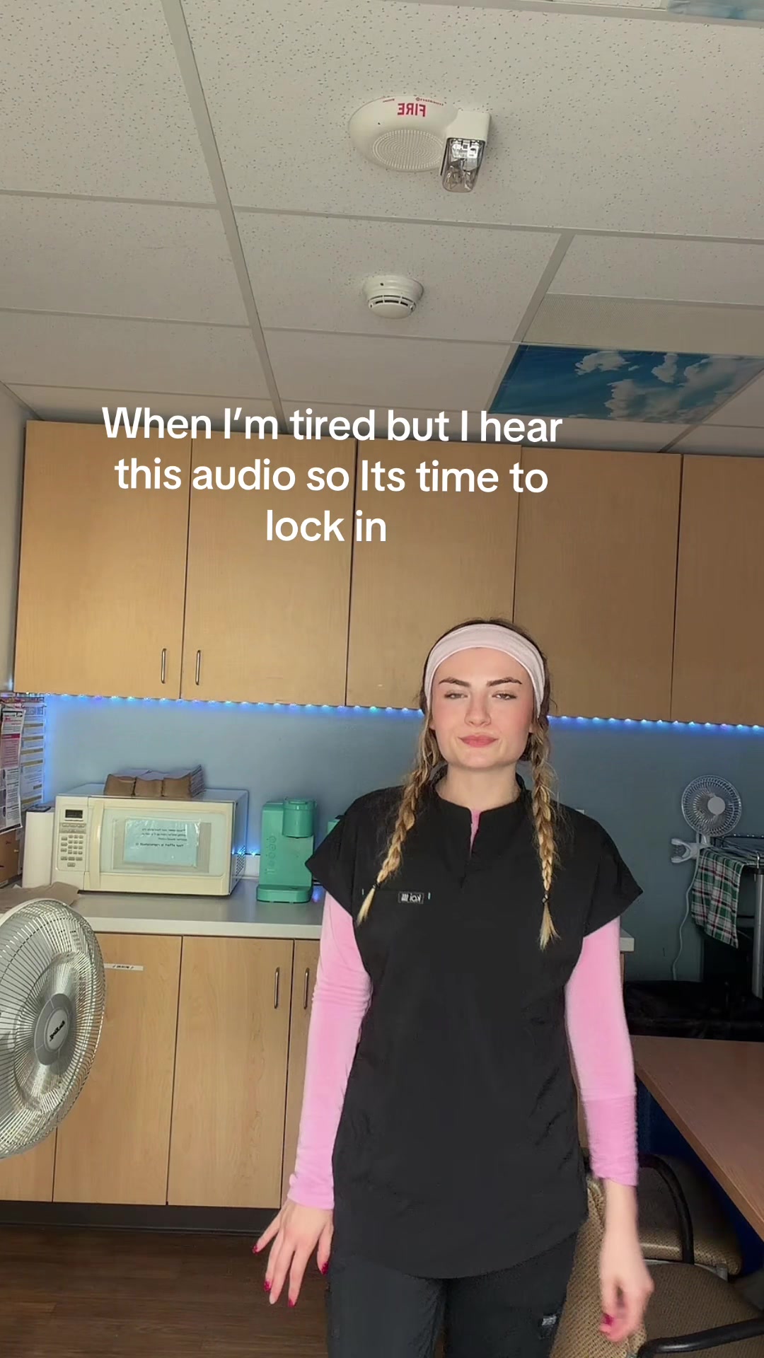 @Emelia