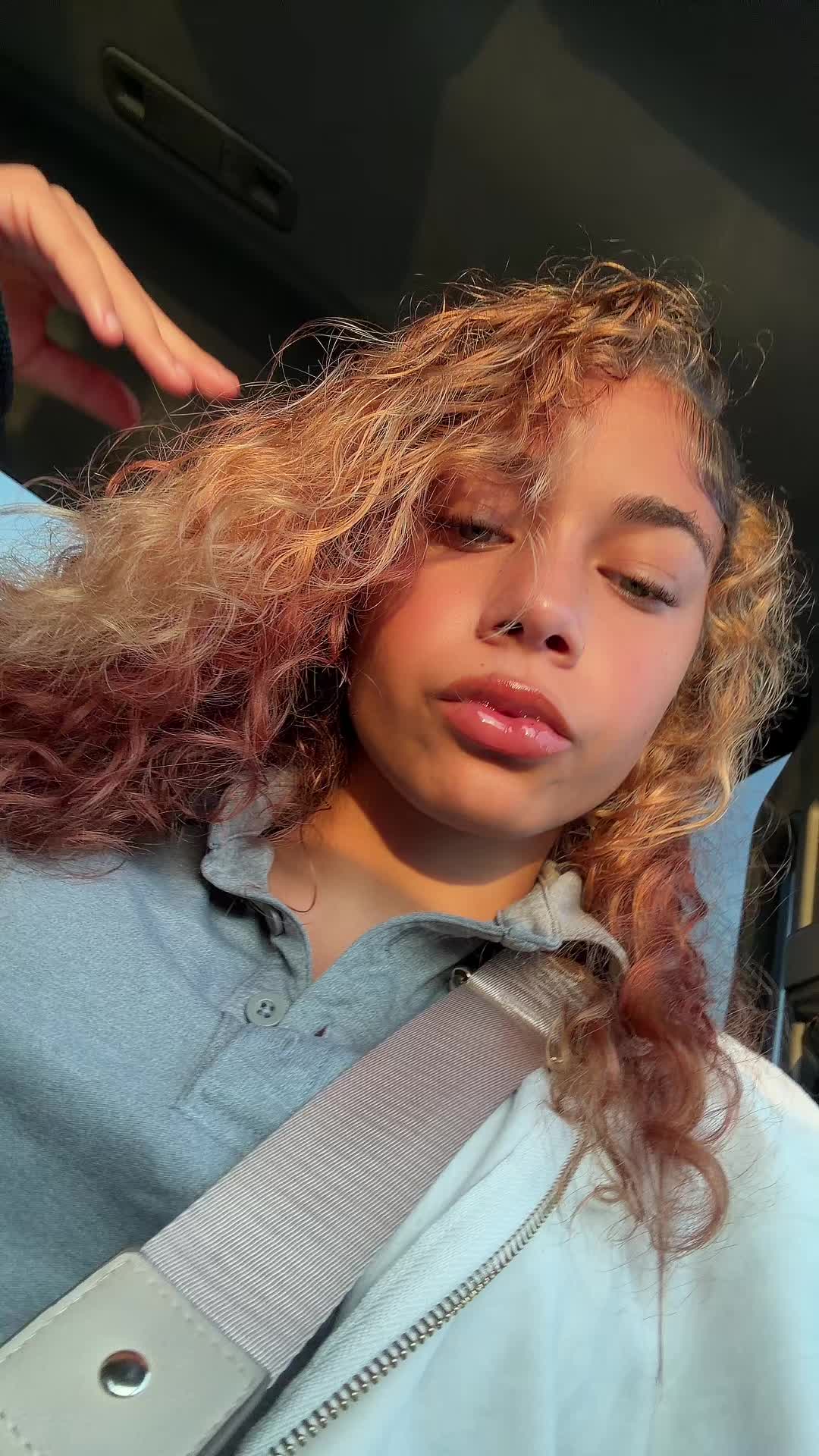 @pretty menace 🎀 ᥫ᭡