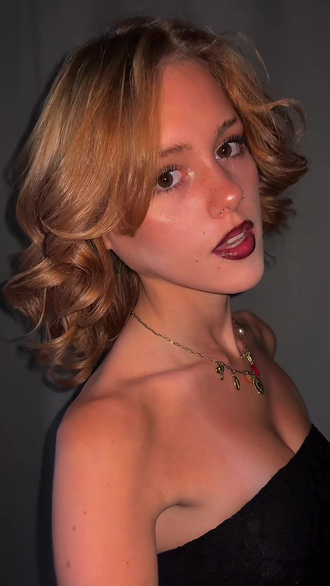 @SimplyElise