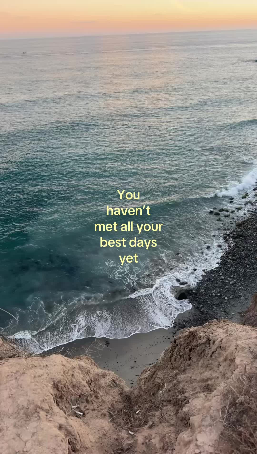 @keeplookingup17