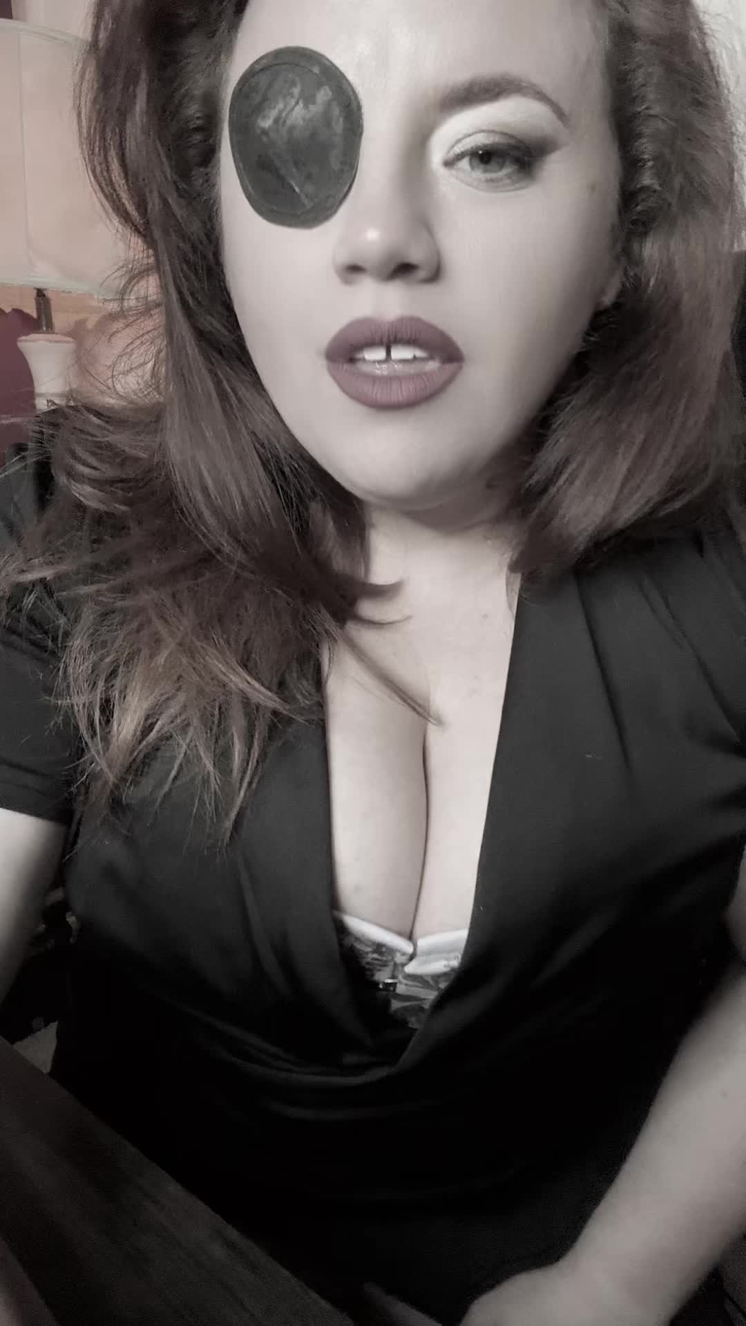 @LadyDelisha