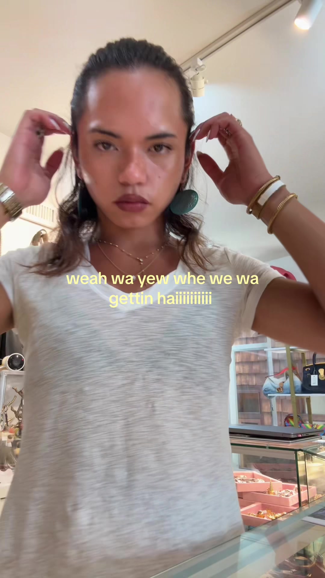@Poop