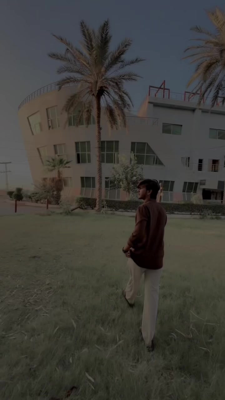 @AZEEZ SOLANGI⚜️