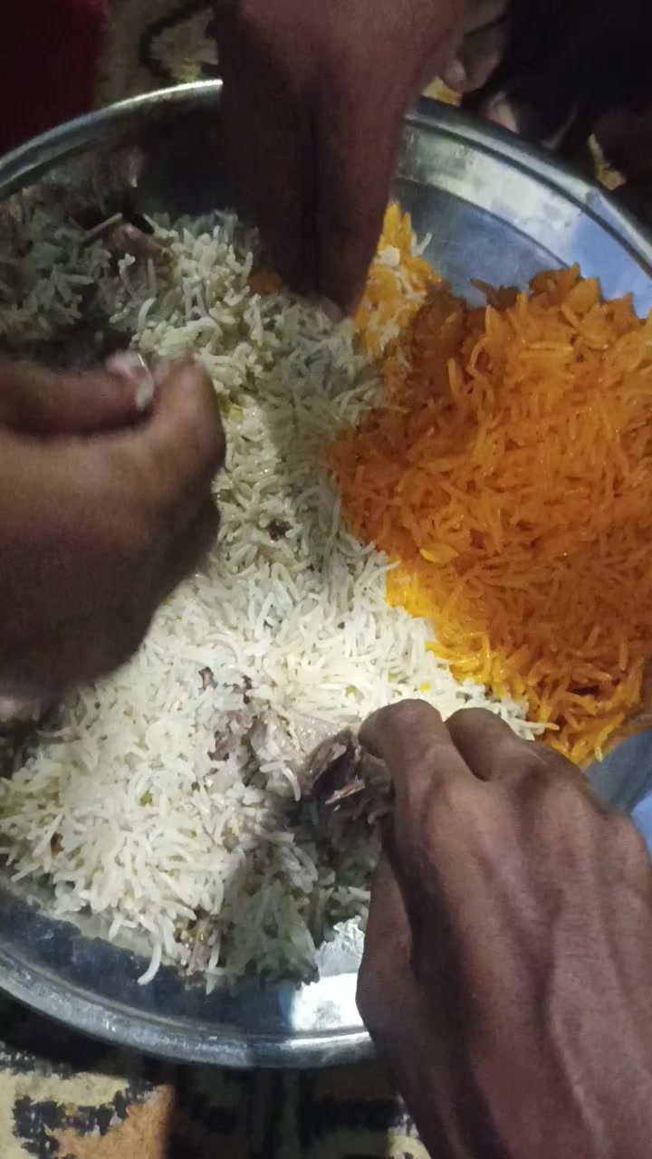 @تنہائی√•<🥺>