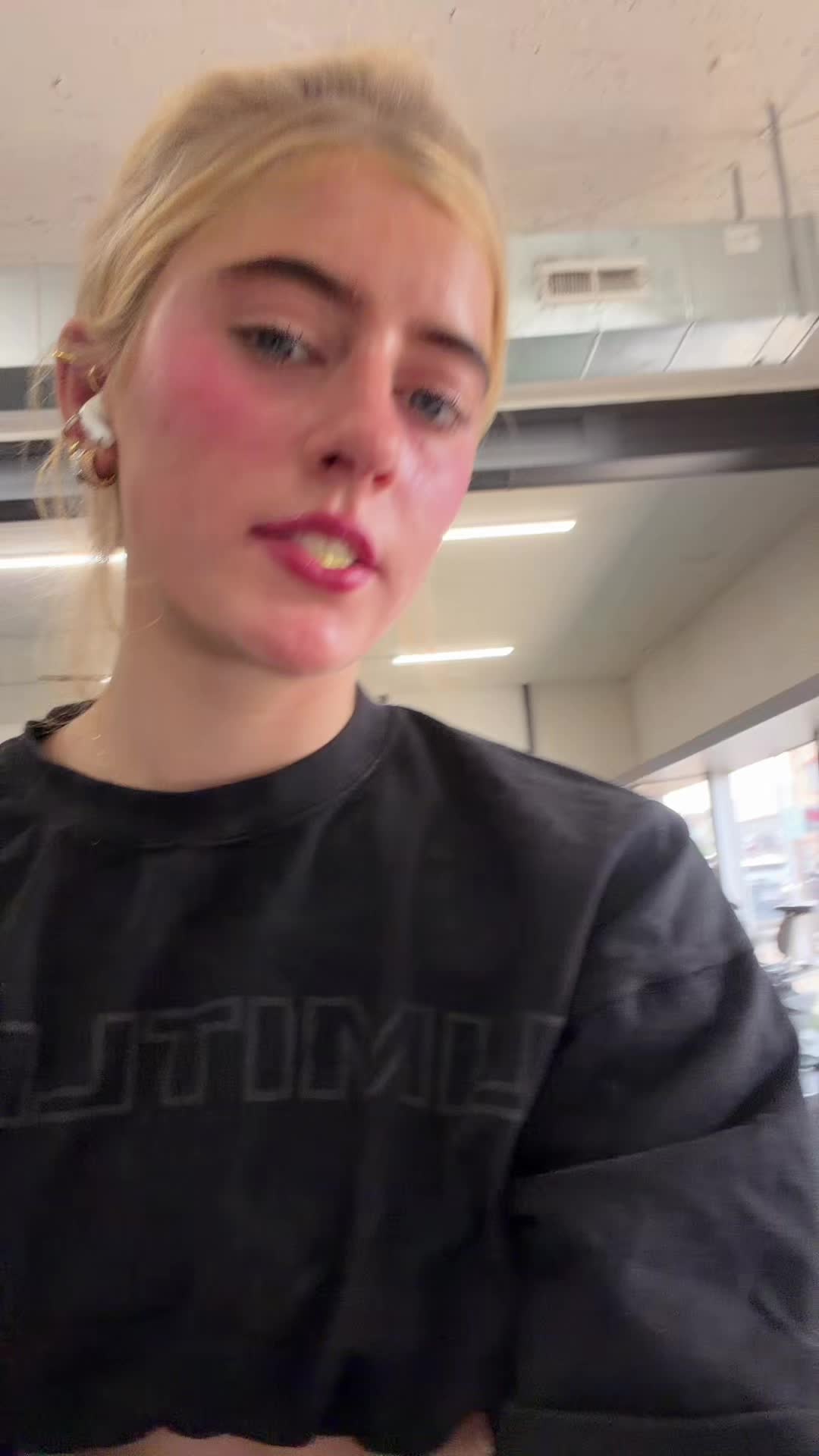 @larkinstrong
