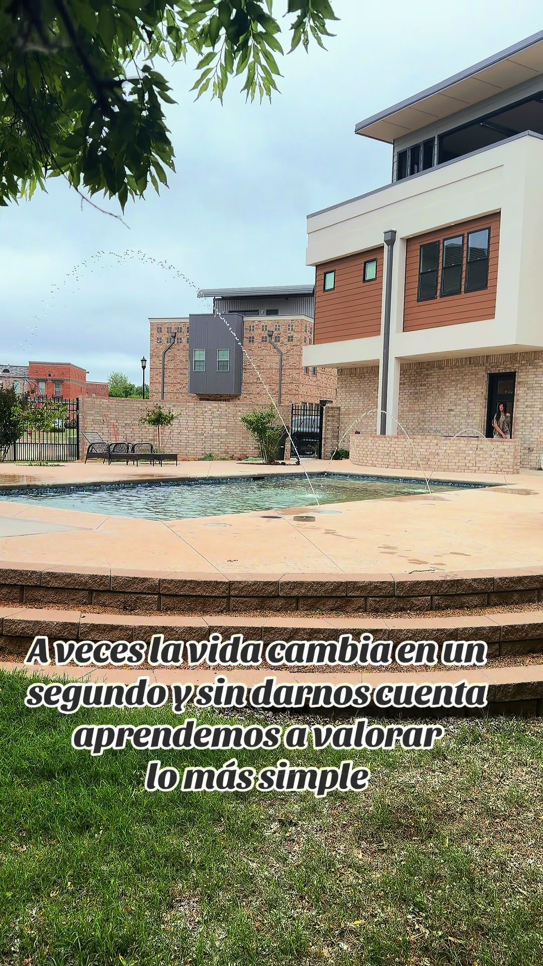 @tatus