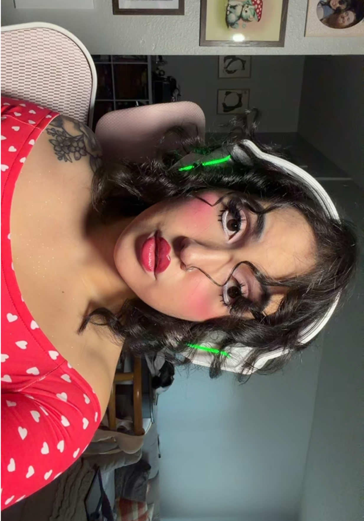 @jojoebee