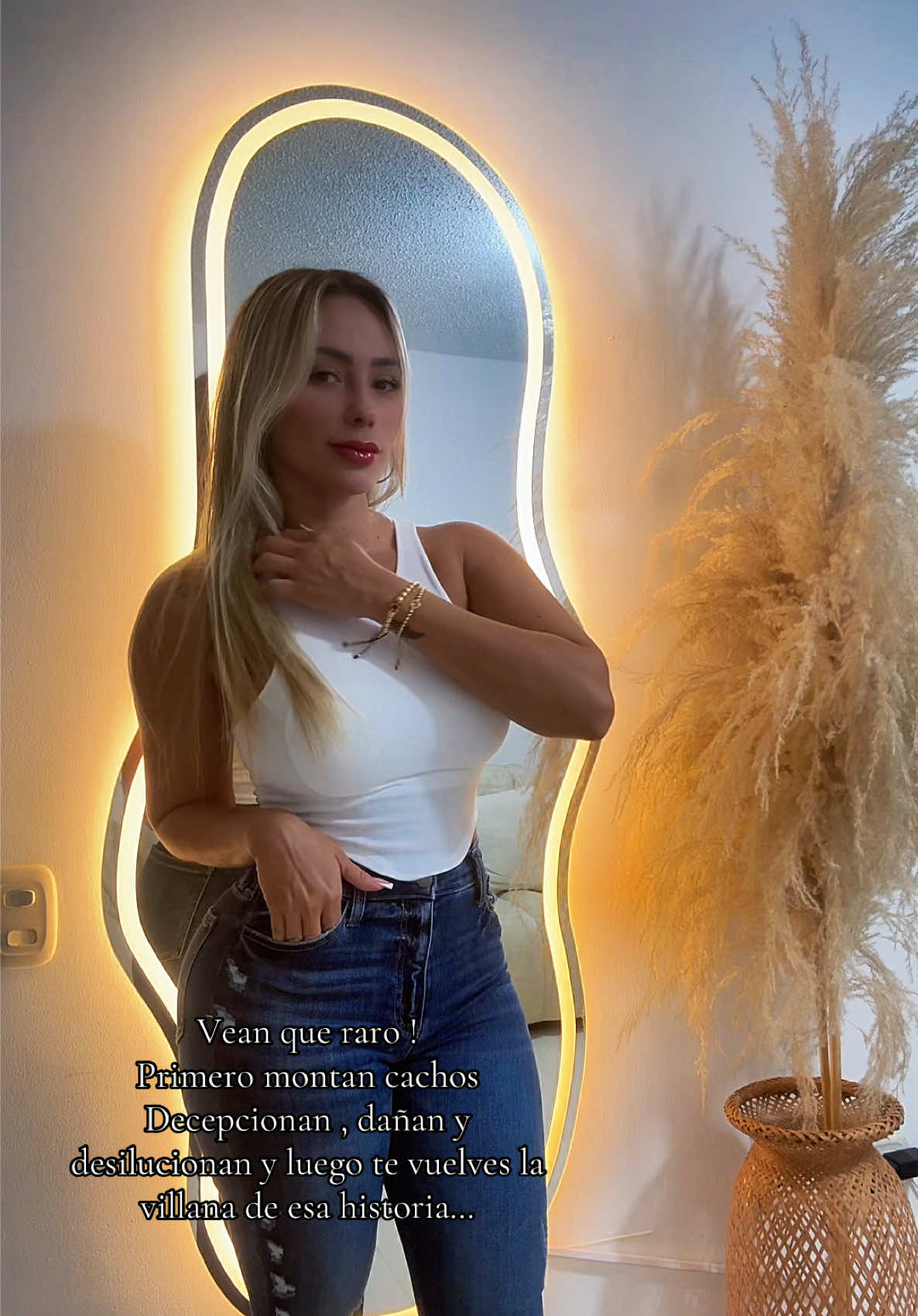 @Viviana Cruz💎