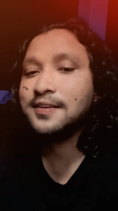 @Lak.... shmi ❤❤su... nil 😘?