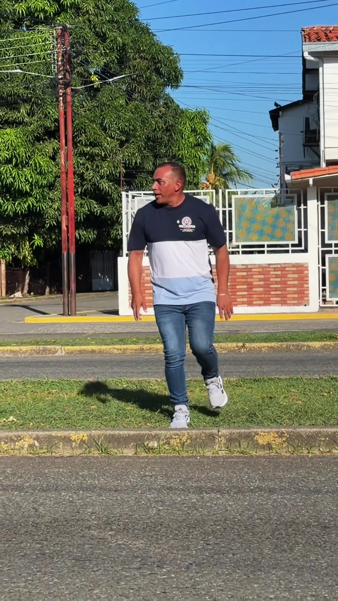 @Víctor Aponte