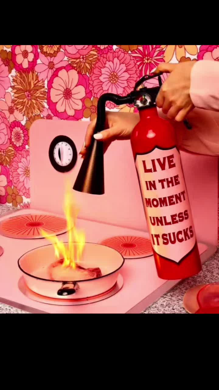 @WeiRd BarBiE