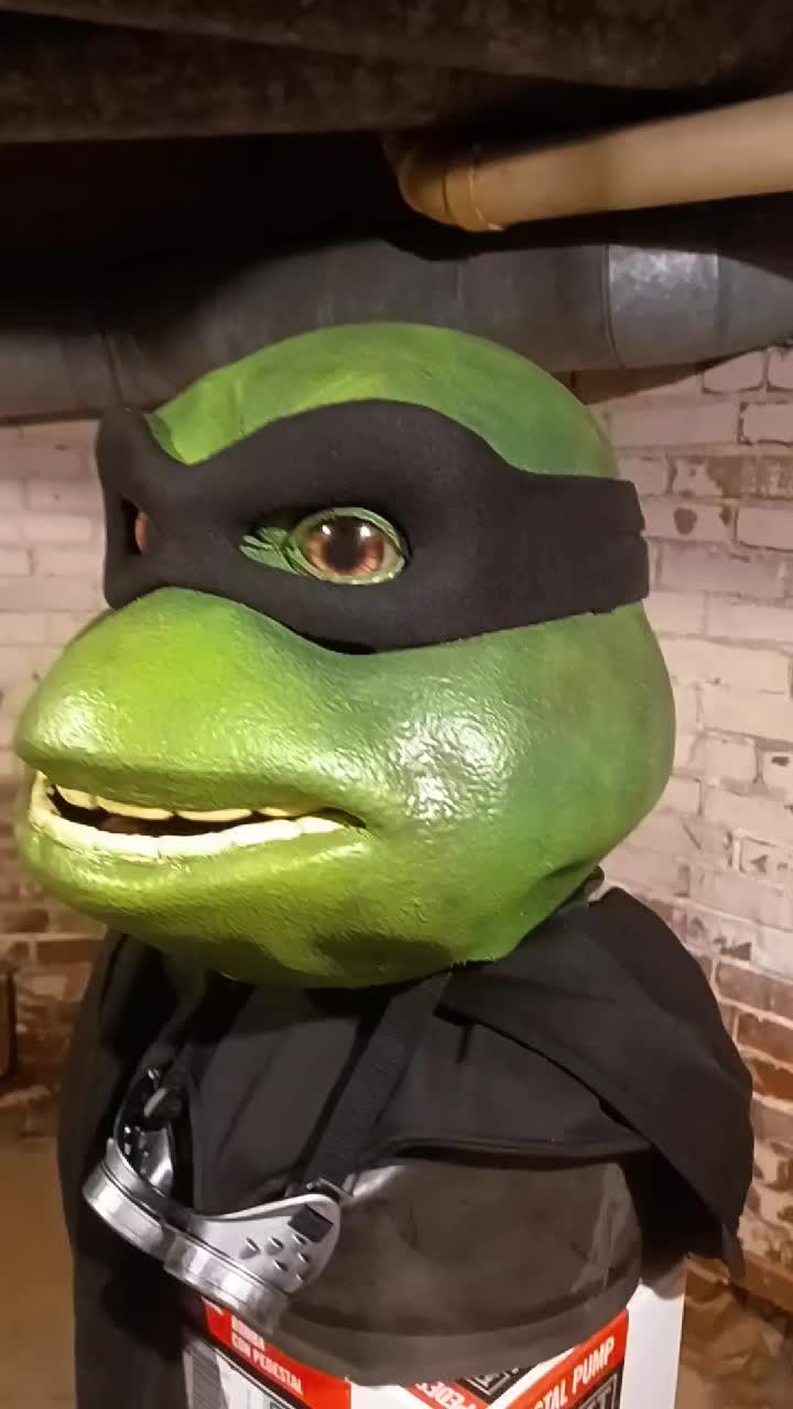 @Thatcostumeguy