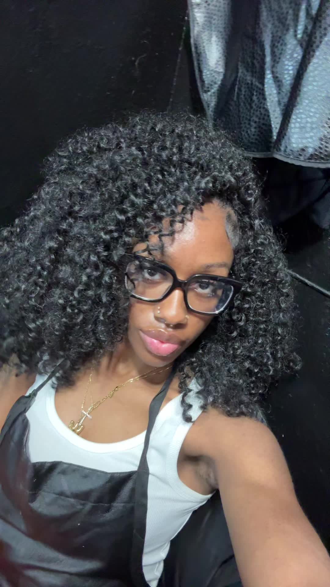@whitnii