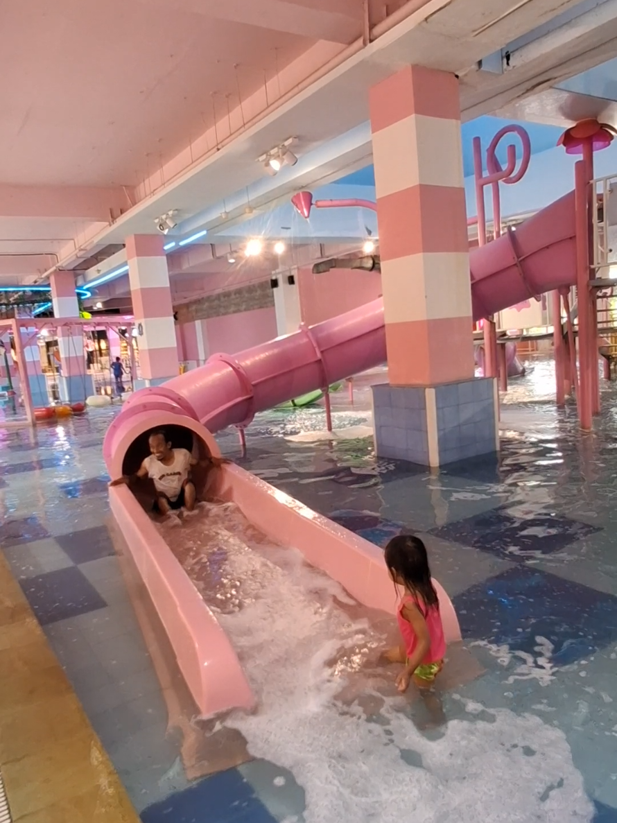 @neng aprilia (Baby R)🥰