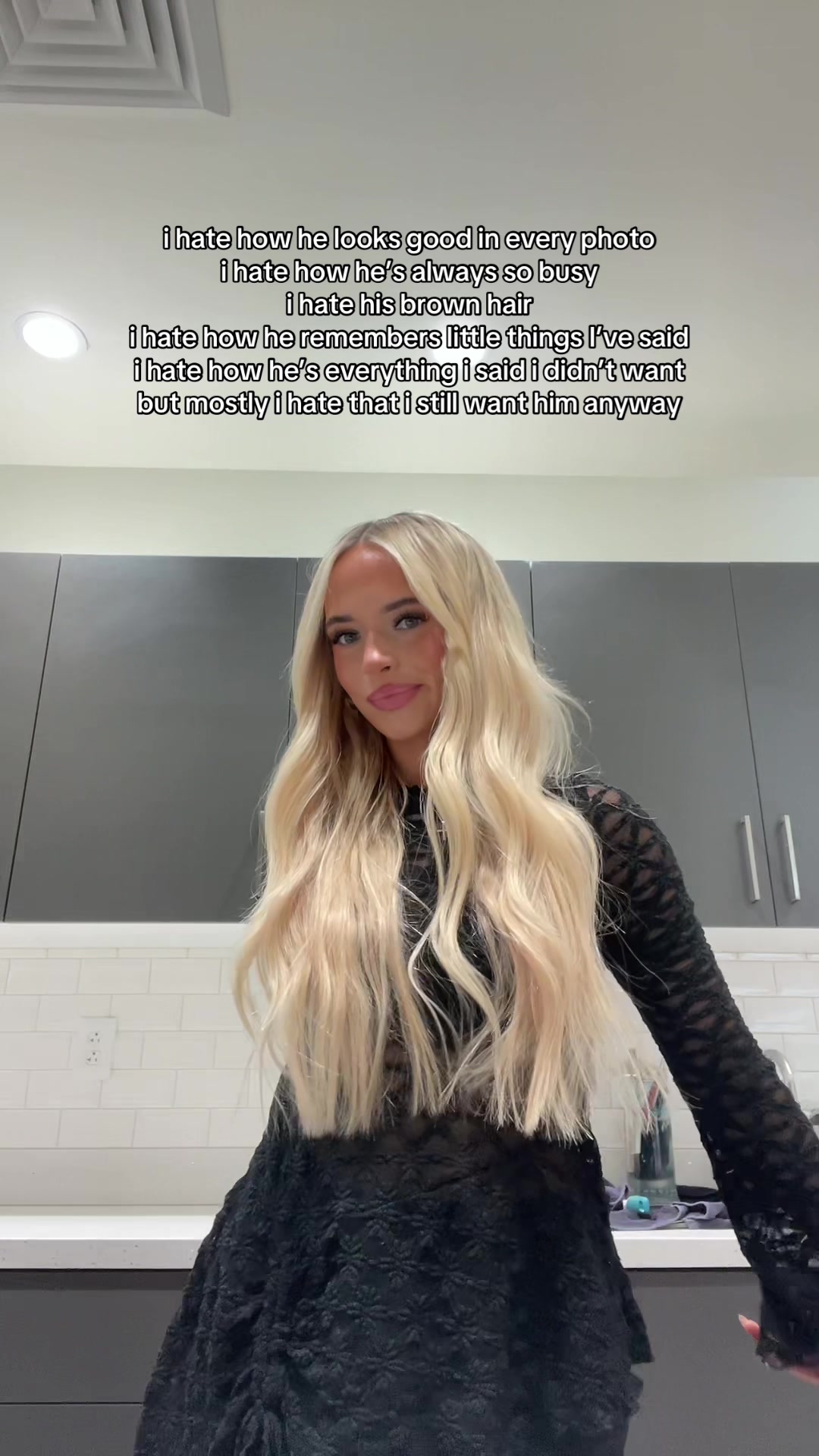 @Elle🍒🧸🪩