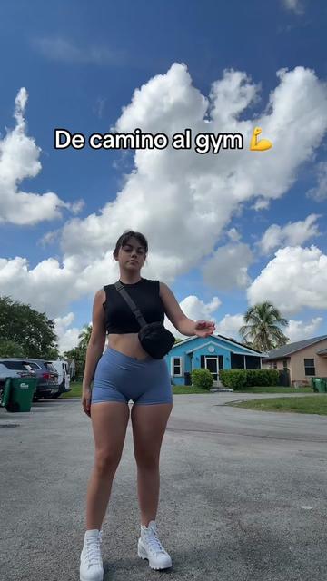 @🌺Thalia Arango🌺