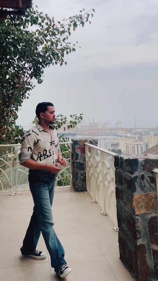 @عمیر ملک