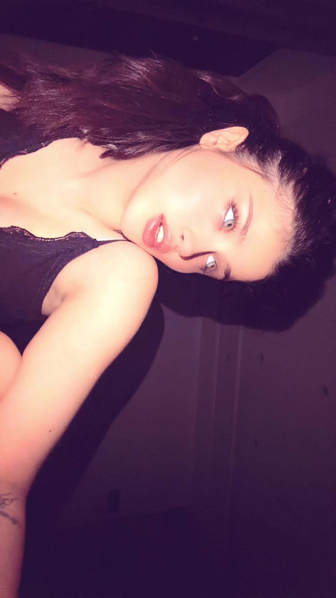 @yektahsnzdeh