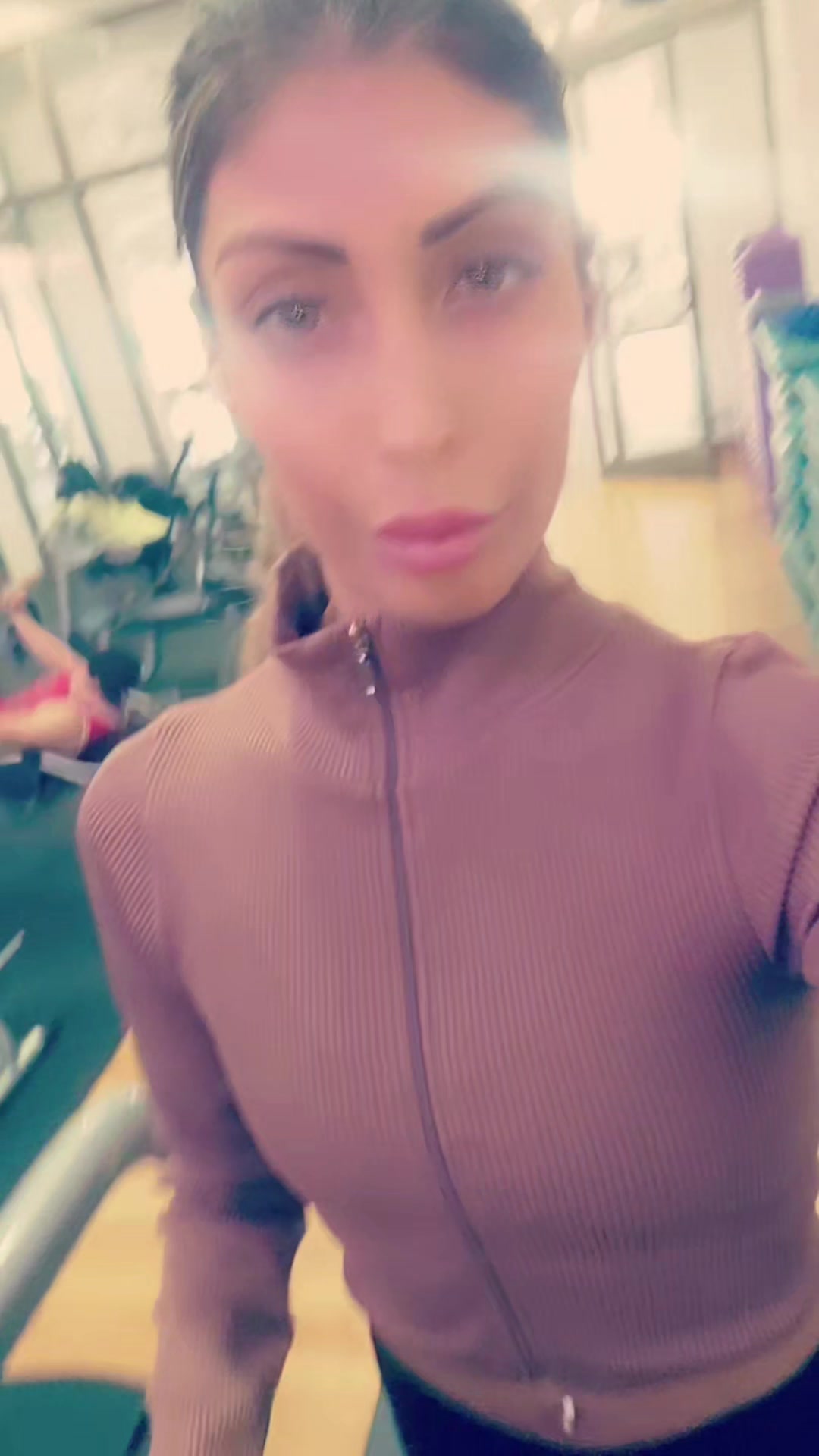 @Mila Fernanda