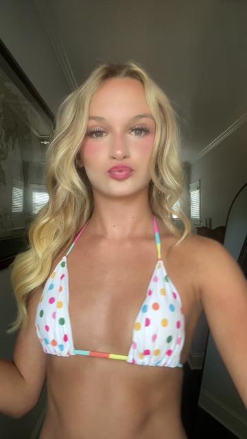 @___
