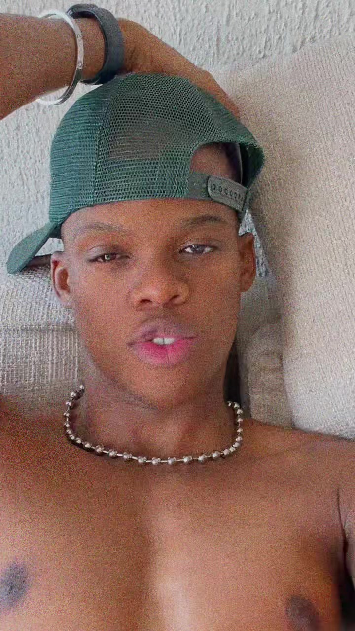 @Ronaldjustliving🥰😚