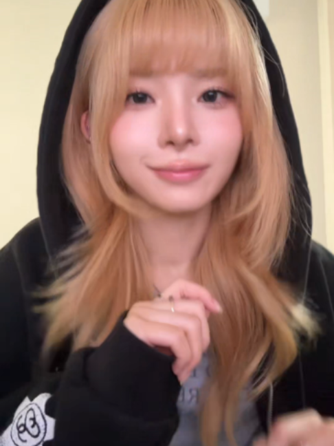 @tripleS