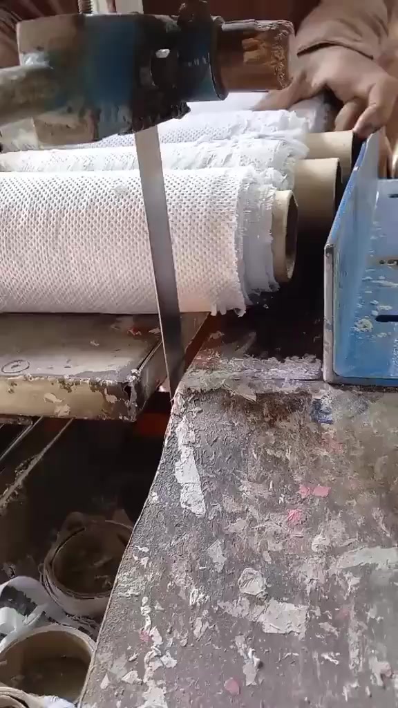 @ES TISSUE PAPER