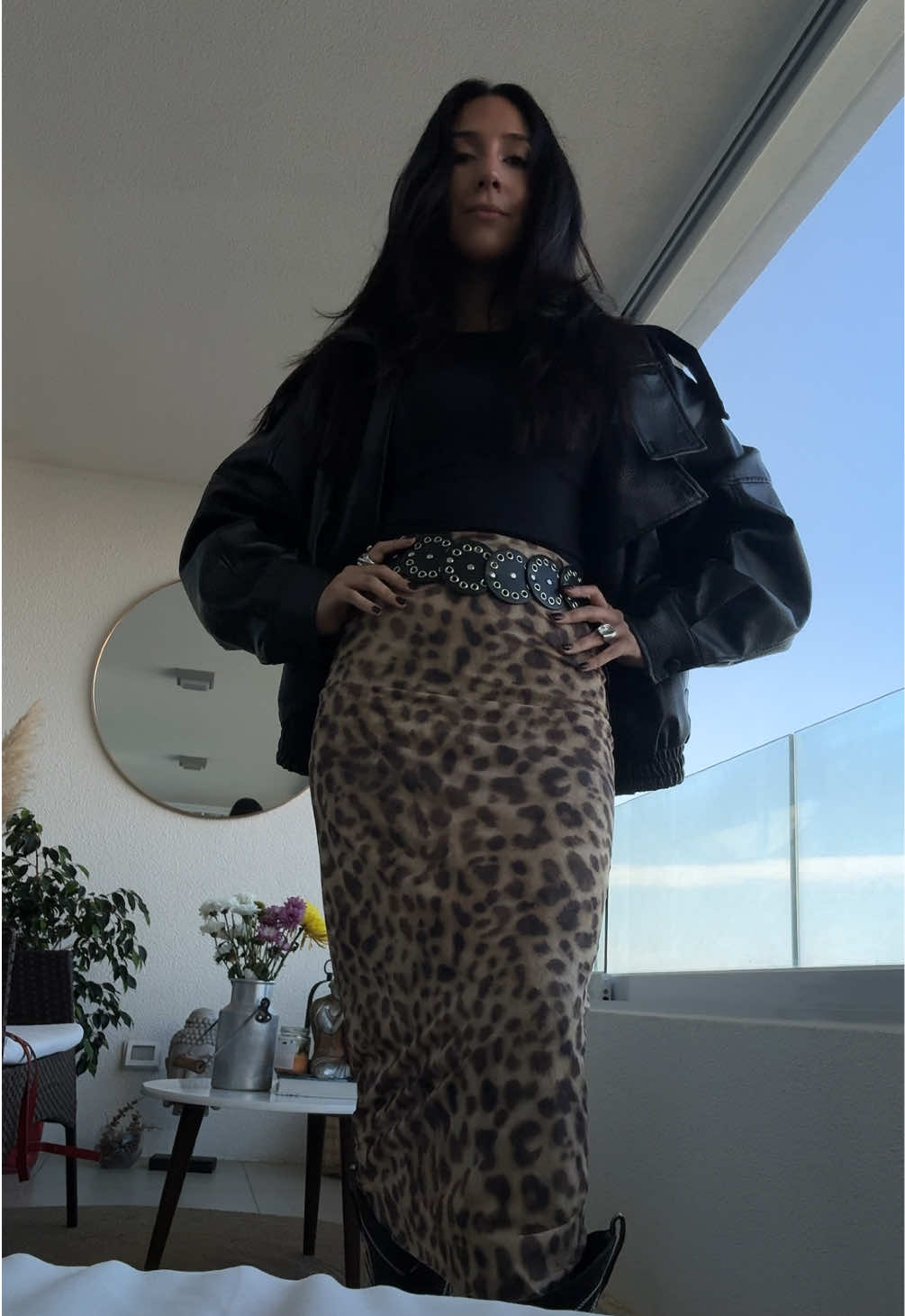 @iamladatera