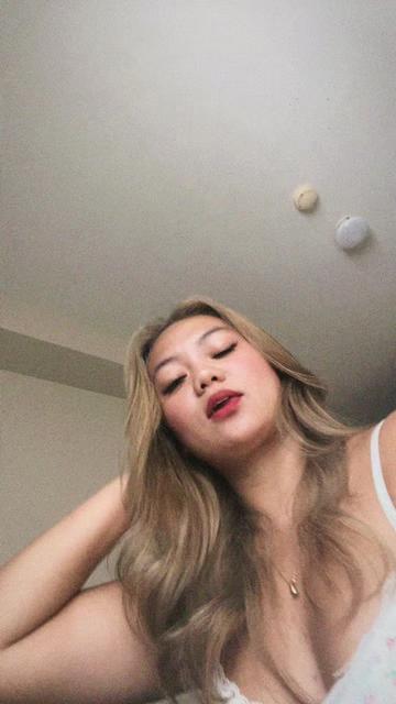 @Rhea Logarta🍑