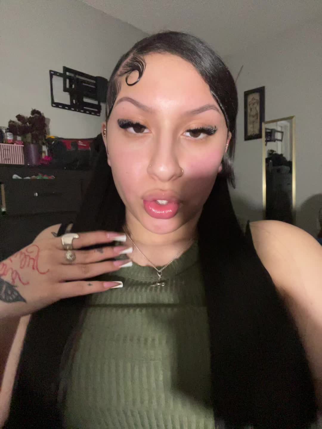 @Tatiii❤️😚