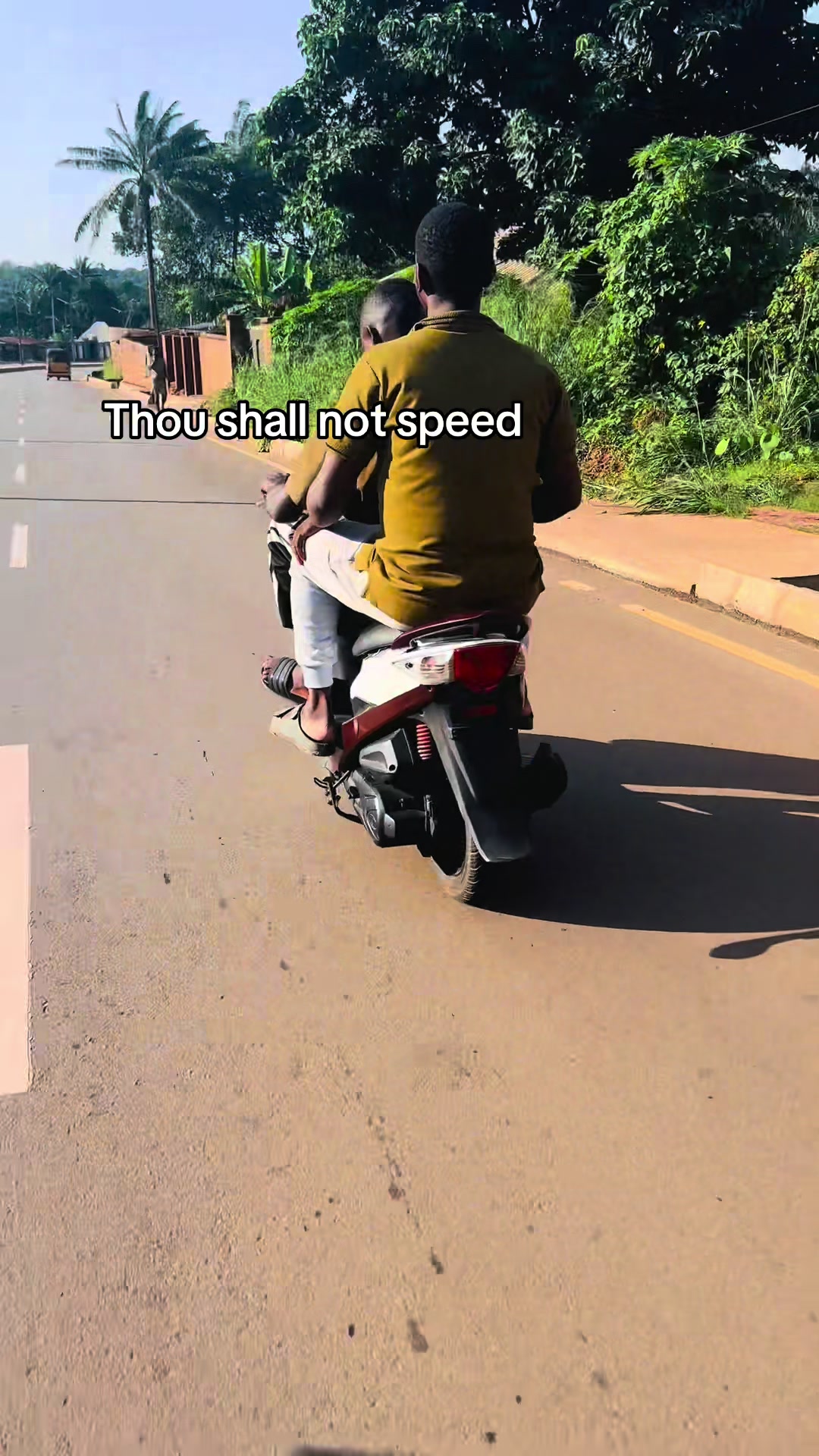 @Darian 🏍️