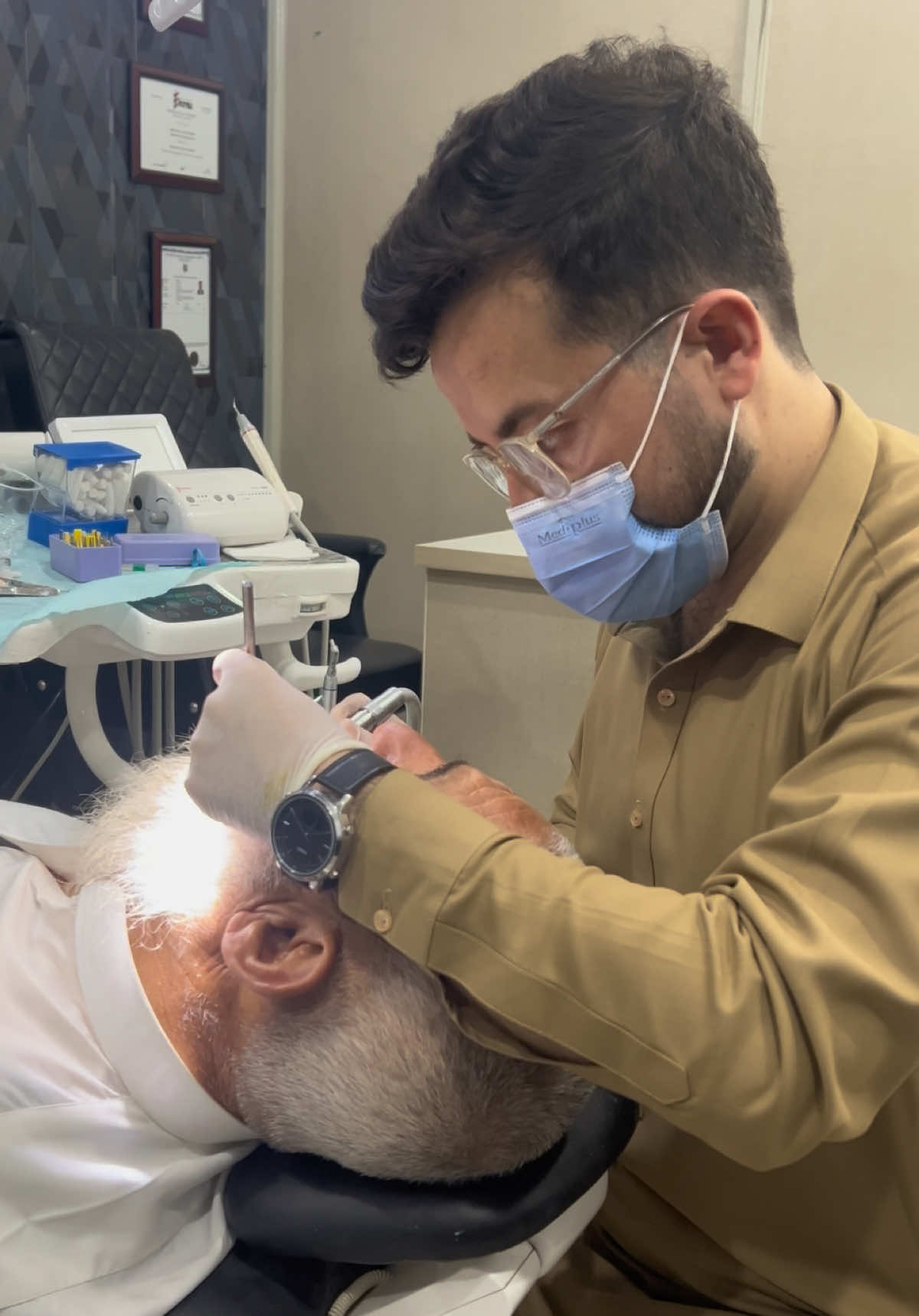 @Smile Dental Studio
