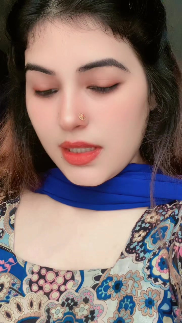 @anum_butt_143👑
