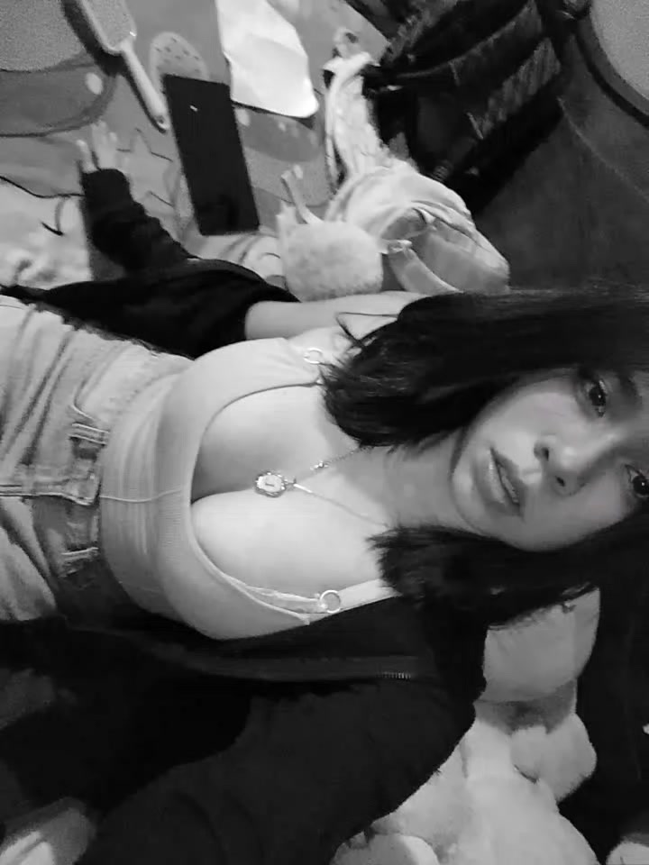 @lili