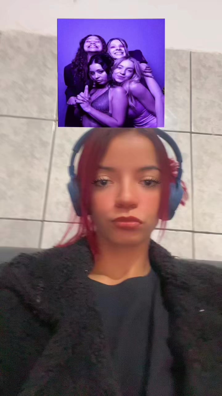 @Karol Moraes770