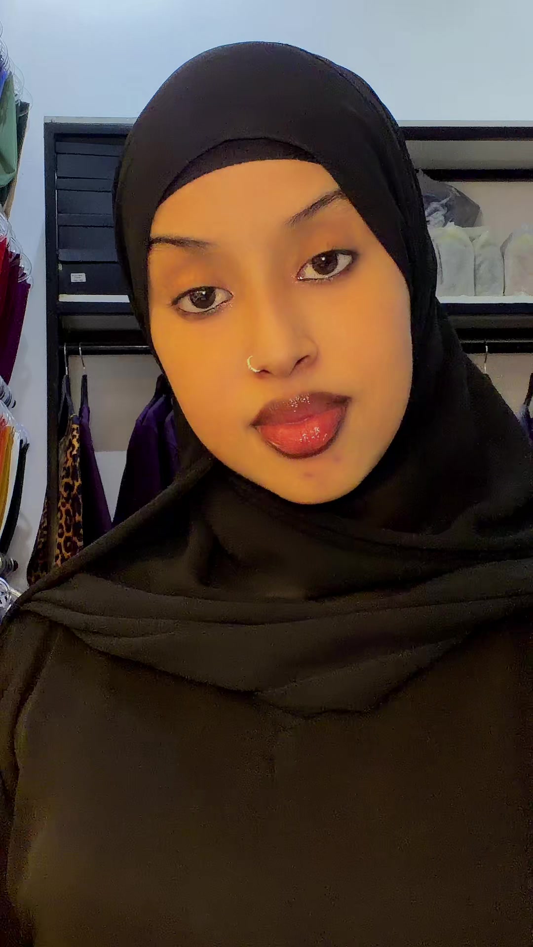 @Mushtaaq Huute👸🦋