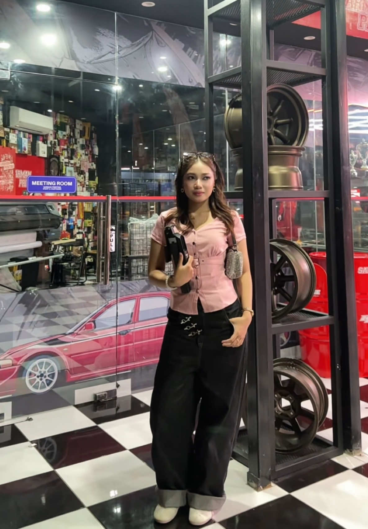 @nia