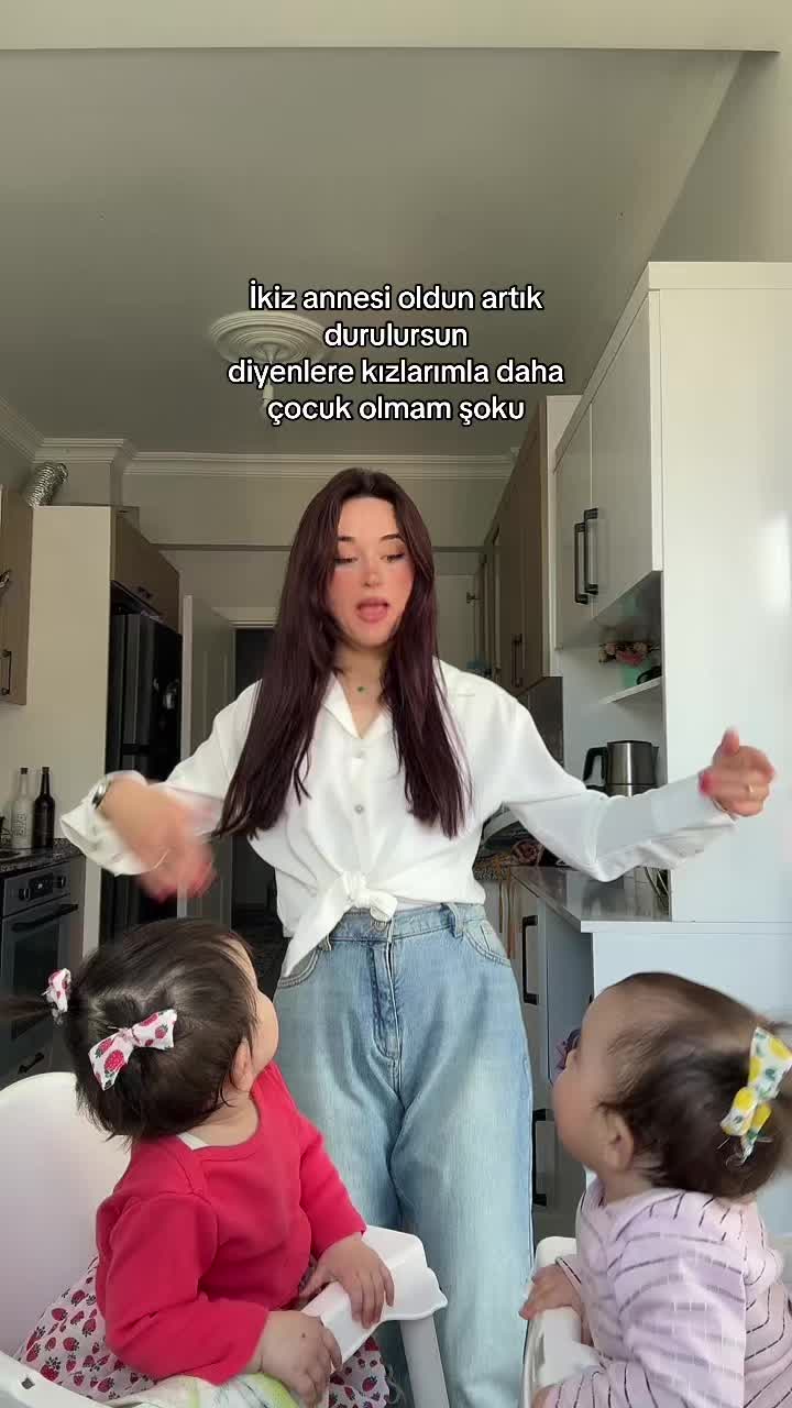 @İroşşş ve ikizlerin.g&uuml;nl&uuml;ğ&uuml;