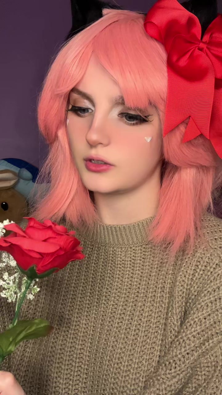 @Luna