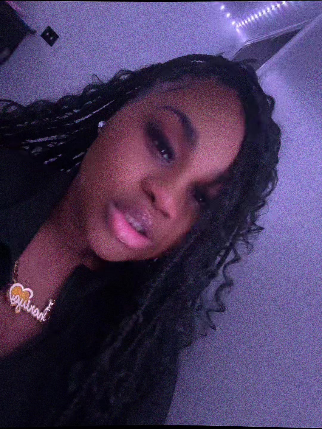 @PRETTY.LITTLE_THING
