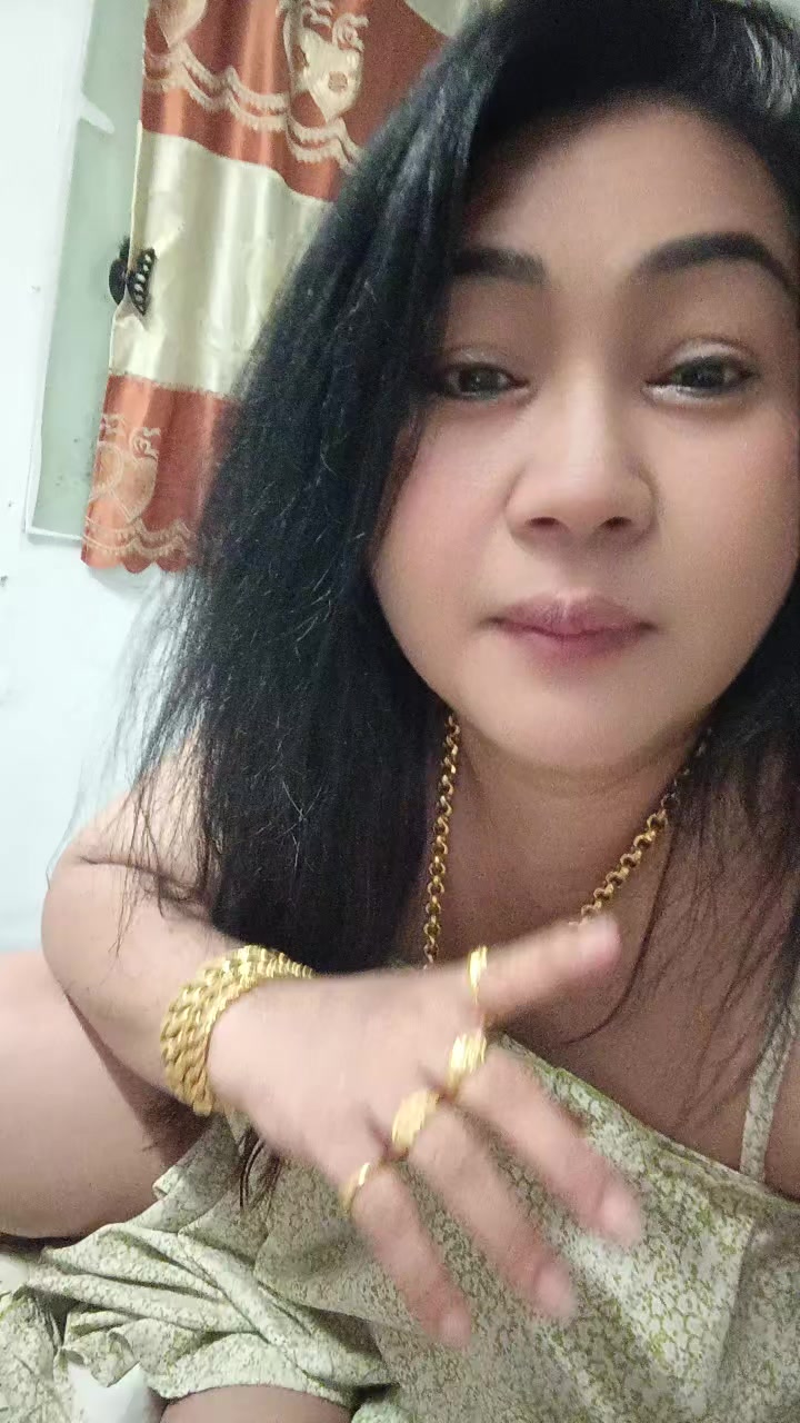 @ชุลีพร ใจเย็น