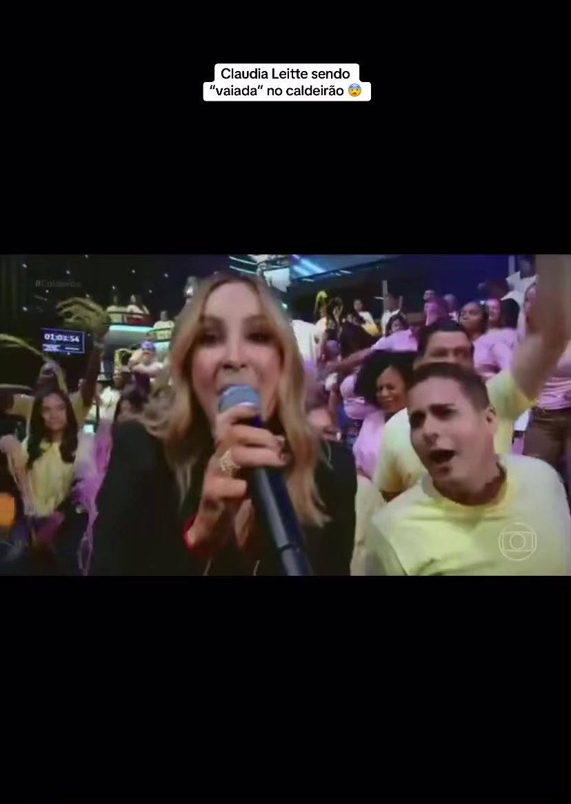 @Claudinha