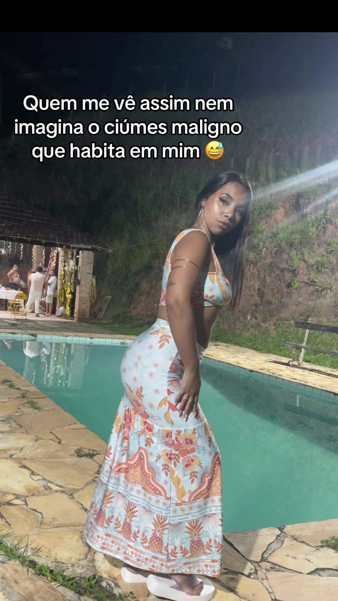 @Lara De Oliveira