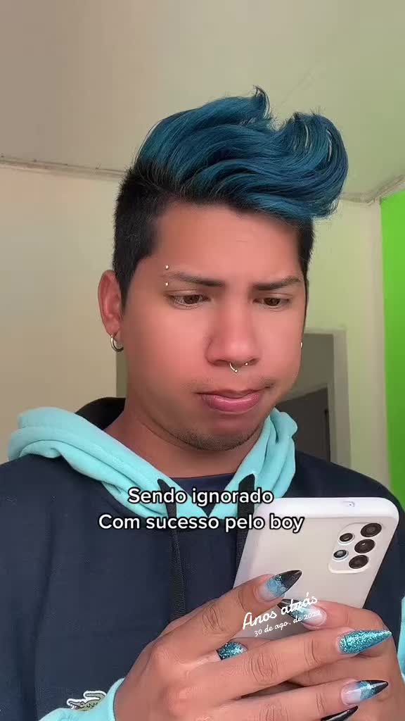 @axe.aro