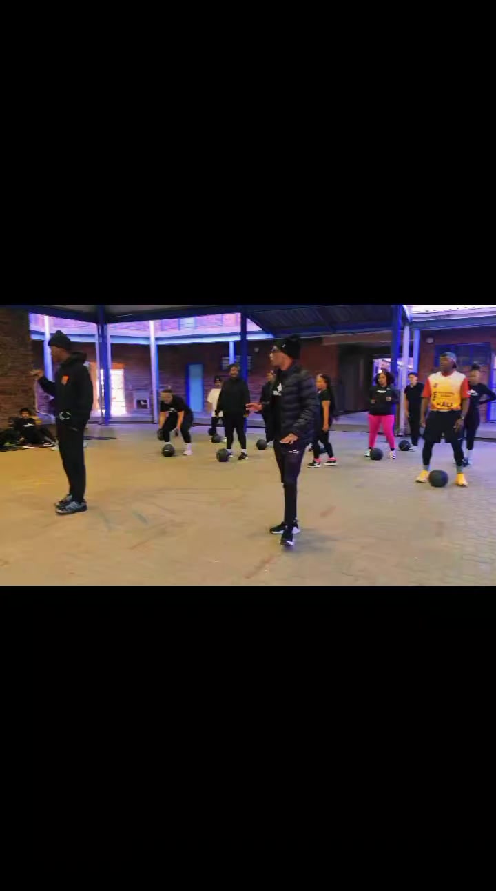 @kbyfitness