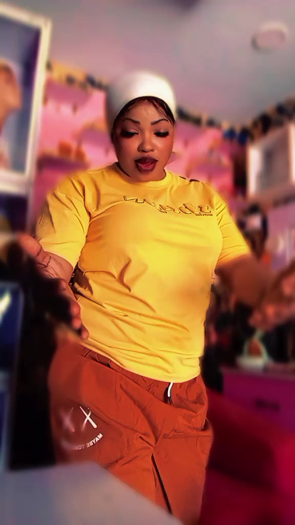 @Queen_Ariyo_Producer