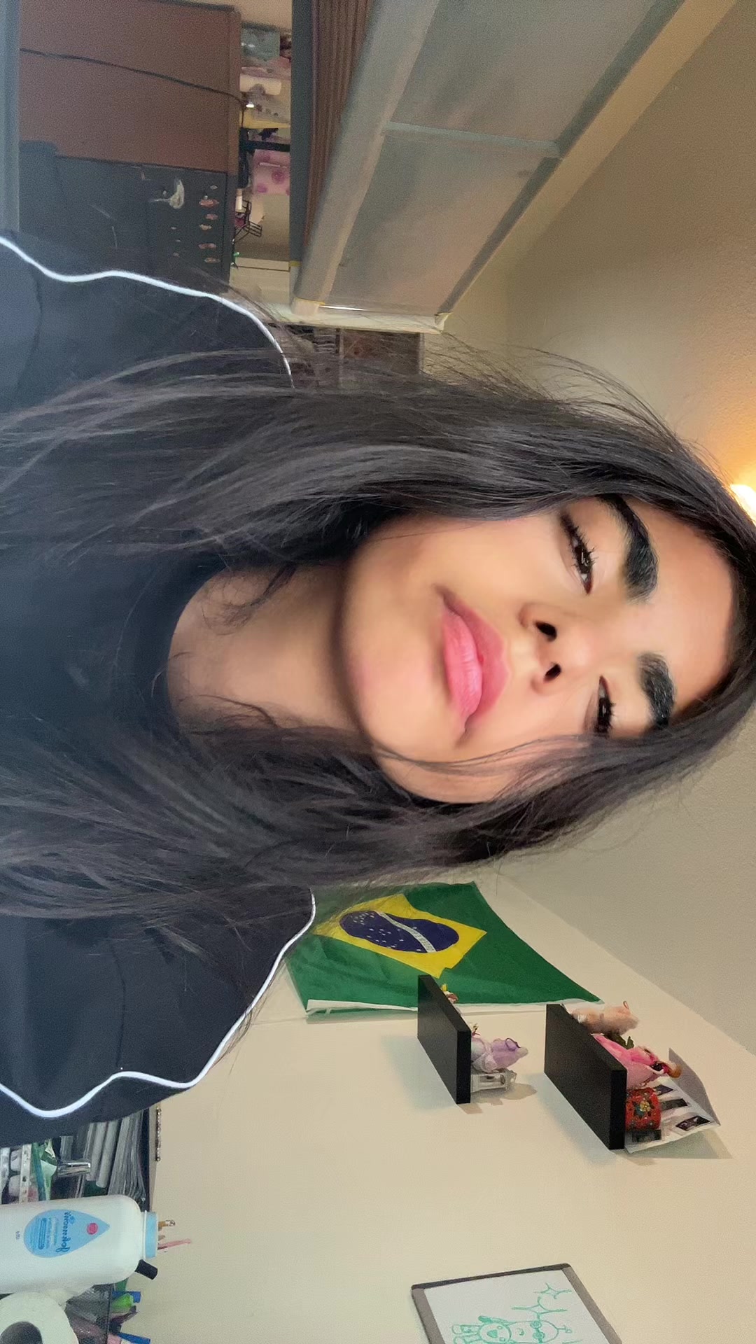 @Adrina🎀